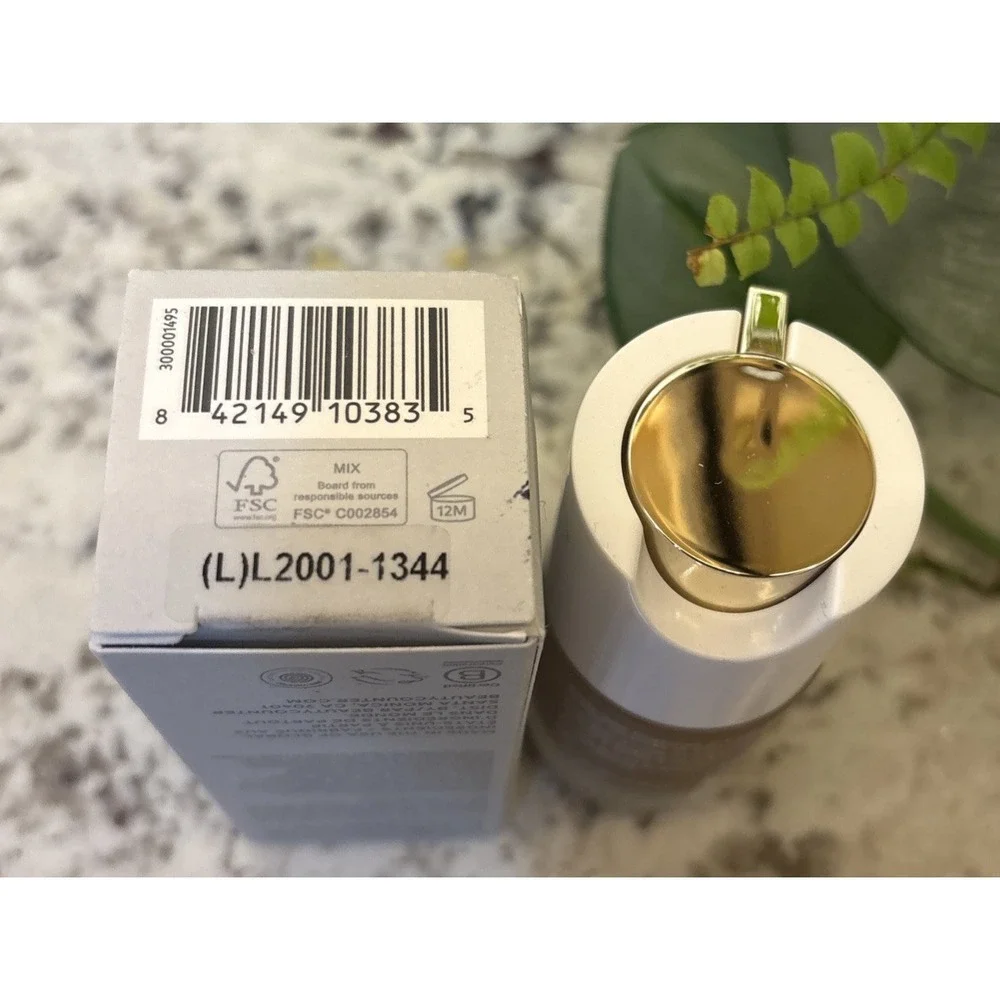 BNIB BEAUTYCOUNTER Skin‎ Twin Featherweight Foundation 1 fl oz Deep 630